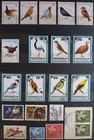 RARE AND EXOTIC BIRDS. 65 STAMPS (8 FULL ISSUES) + 2 BLOCK. LOT IN GERMANY — photo 1