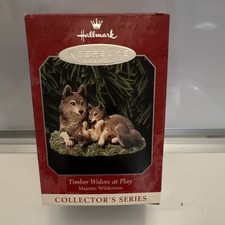 Hallmark Keepsake Ornament Timber Wolf Majestic Wilderness Animal 1998 Hanging