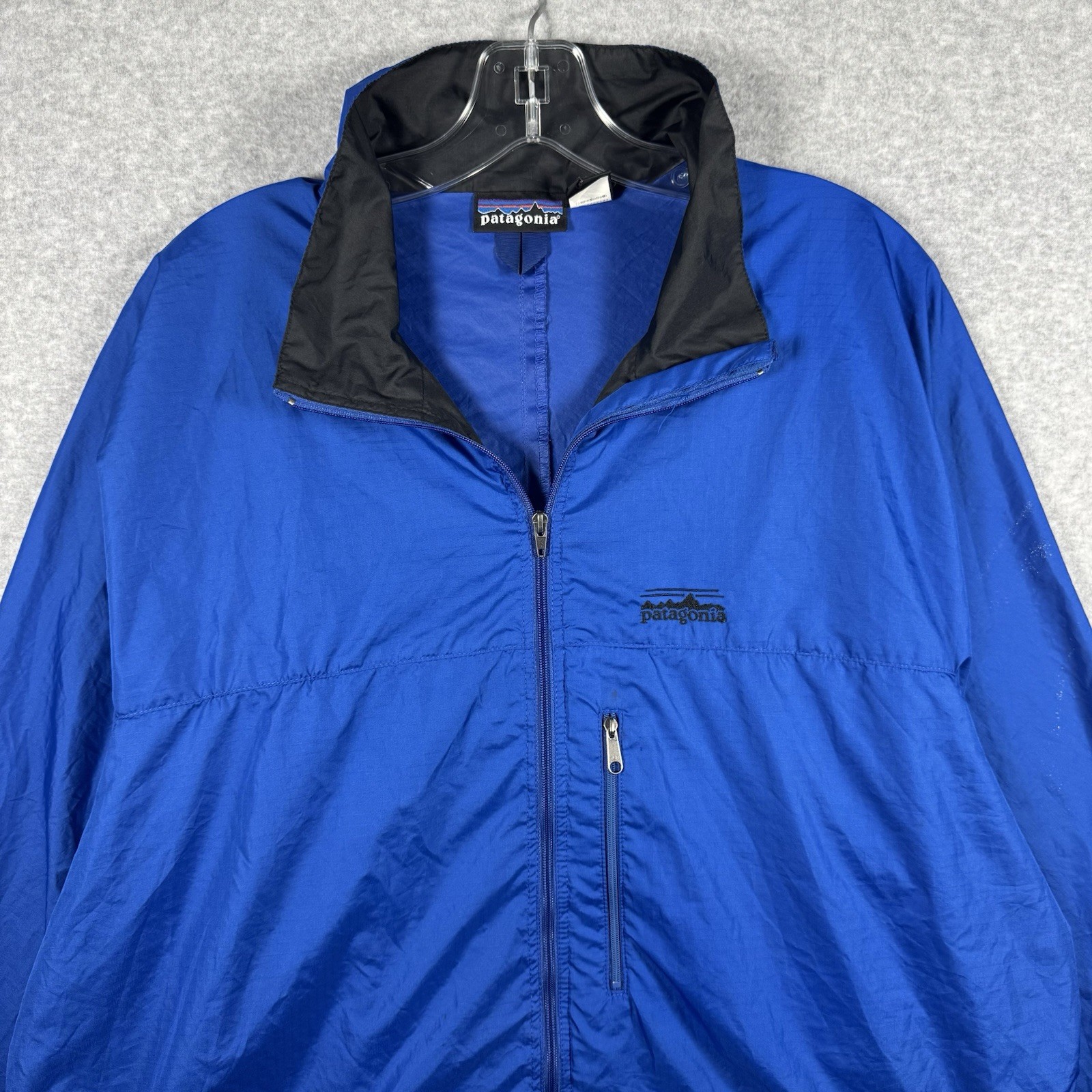 Patagonia Lightweight Jacket Soft Shell Nylon Zip… - image 1