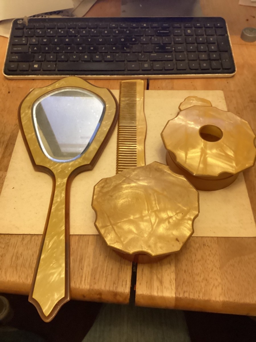 Vintage Butterscotch Bakelite Vanity set Vanity Set, Butterscotch, Bakelite, Yellow, Waverly Arch  main image 2
