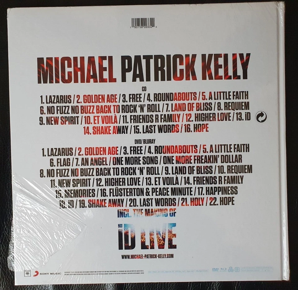 Michael Patrick Kelly iD-Live Ltd. Deluxe Buch mit CD DVD Blu-ray B-Ware!!! - Bild 2 von 2