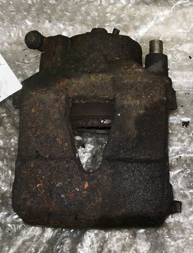 VW Polo 9N Bremssattel vorne rechts Sattel Bremse Bj.02