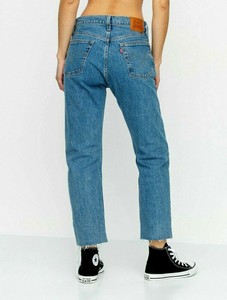 501 crop tango beats