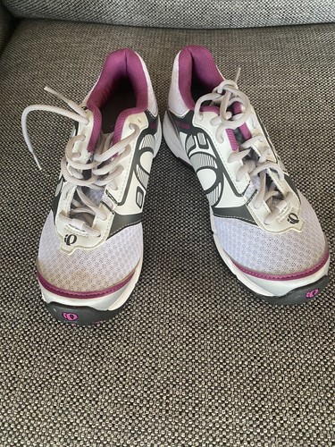 Chaussures Cyclisme Femme Pearl IZUMi W X-Road Fuel II - Taille 38 (US6) Blanches