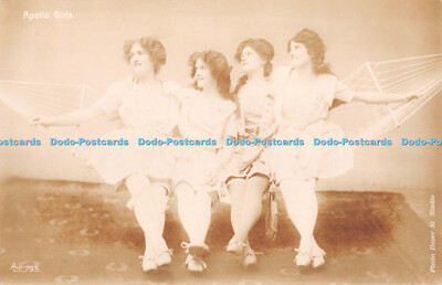R465861 Apollo Girls A L E 795 Foto Dover St Studio Aristophot