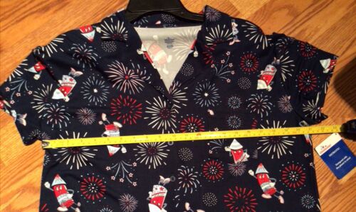 Way to Celebrate! Women's Patriotic Fireworks 2-Piece Shorty Pajamas Small - Picture 3 of 7
