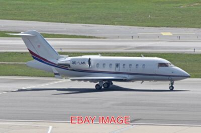 FOTO FLUGZEUG BOMBARDIER CHALLENGER 650 'OE-LAN' C/N 6088 GEBAUT 2016 WIEN I