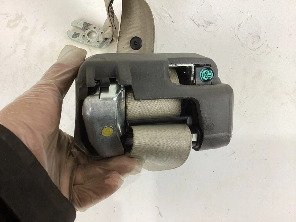 Retractor cinturón seguridad trasero derecho audi a4 2009-2012 8t0857805n fabricante de equipos originales Foto 3 de 4