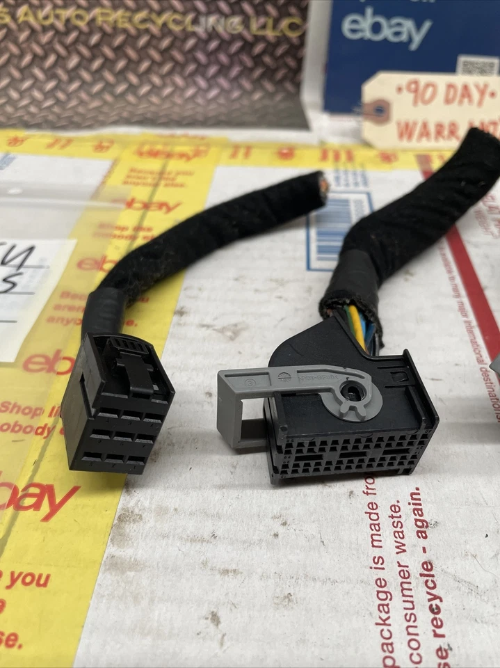 Hyundai Tucson 2005 motor 2,7 L módulo de computadora ecm ecu 39109-37205 coleta de cable Foto 2 de 4