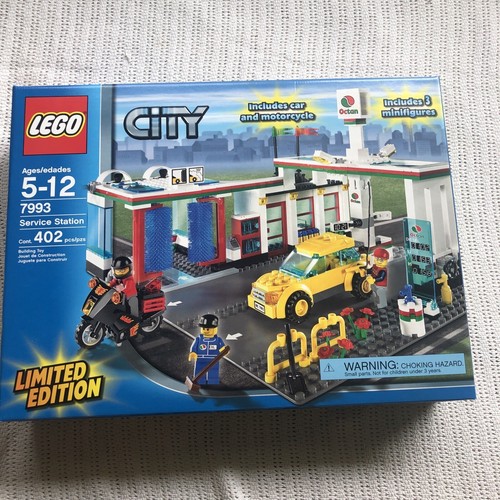 Lego 7993 Town City Gas Station Rare NIB Retired Factory Sealed 2007 - Picture 2 of 15