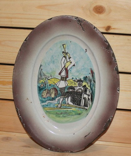 Piatto da parete vintage in metallo smaltato dipinto a mano