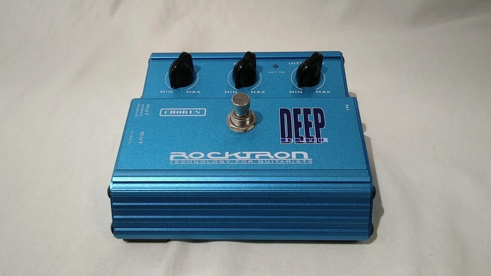 Modelo ROCKTRON: AZUL PROFUNDO Foto 2 de 4