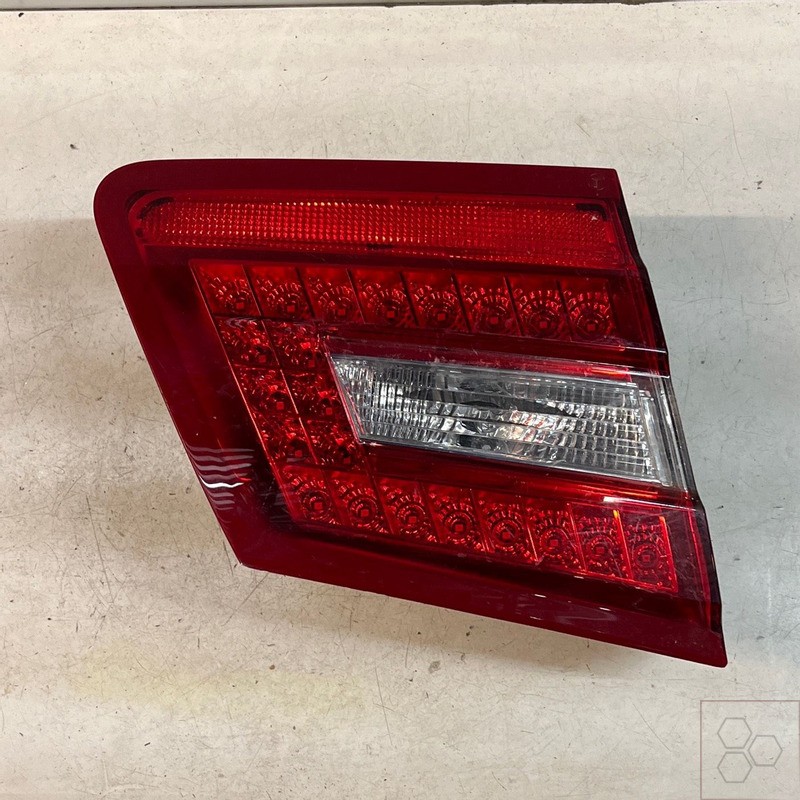 SX. FANALE POST. PARTE INT. MERCEDES-BENZ CLASSE E W S212 300 5a4097 A2128200964