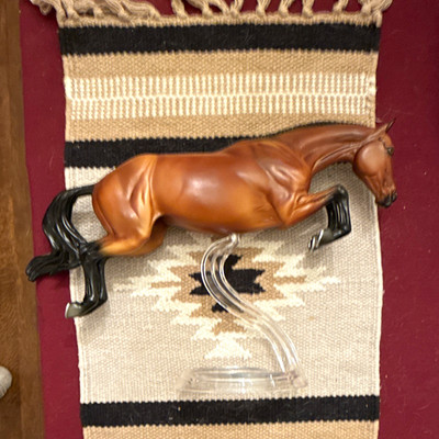 Breyer Traditional Voyeur