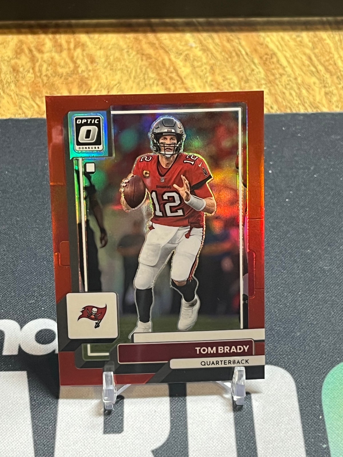 2022 Panini Optic Tom Brady Red Prizm #/99 Buccaneers #183