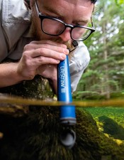 LifeStraw Personal Water Filter Hiking Camping Travel Emergency Vestergaard NEW