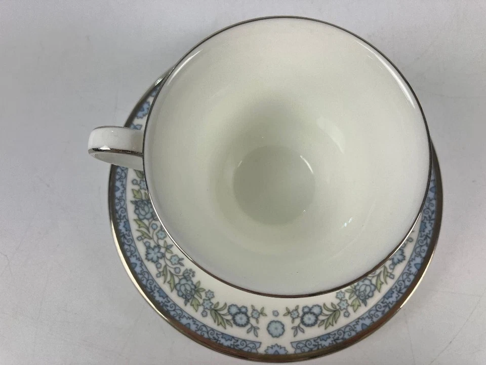 Royal Doulton Stamford H5040 Tea Cup & Saucer x2 English Fine Bone China - Image 3 of 4