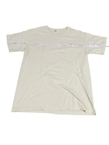 Camiseta THE CRATE NY Logo Básico Crema Grande Foto 3 de 4