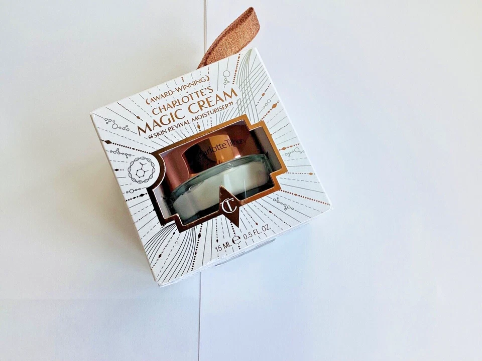 Charlotte Tilbury Magic Cream 15ml Gift Packaging With Gift Bag. BNIB.