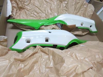 Kawasaki ZX600 Side Cover L/R 1997 NOS ZX6R Ninja Panel 36001-1540