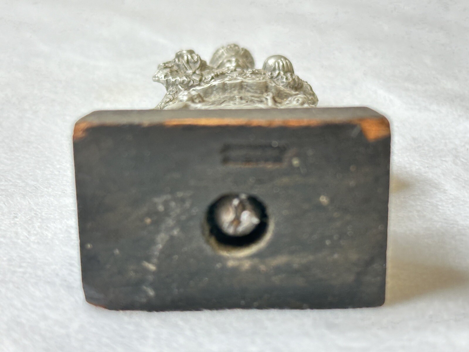 Picture 4 of 5
