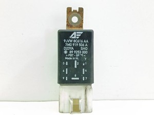 Ford Galaxy 1998 Benzin Relais Kühlerlüfter 7M0919506A UST135646