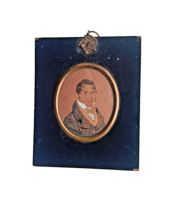 Antikes Portrait Miniatur eines Herrn Regentschaft im Volksstil Anfang 19. Jh.