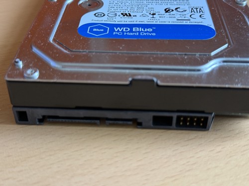 Western Digital Blue 1TB 3.5" Desktop Hard Drive WD10EZEX-08WN4A0 - Afbeelding 3 van 5