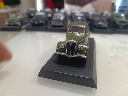 Die cast 1/43 Modellino Auto Carabinieri Lancia Aprilia 1939 verde - Foto 3 di 17