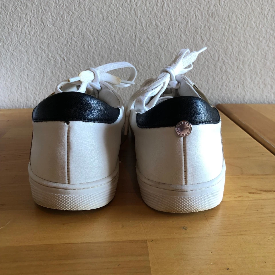 Tenis Steve Madden Fone Leopardo Rayas Doradas Blancas Para Mujer Talla 8 Foto 4 de 4