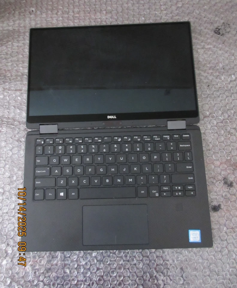 Dell XPS 13 9365 Multi 2-IN-1|Intel i5-7Y54 @ 1.20GHz| 8GB RAM| 256GB SSD| Táctil Foto 4 de 4