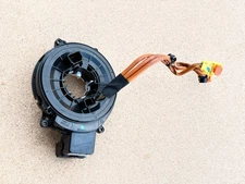 2015-2017 CHRYSLER 200 STEERING WHEEL CLOCK SPRING SPIRAL CABLE OEM 299132572