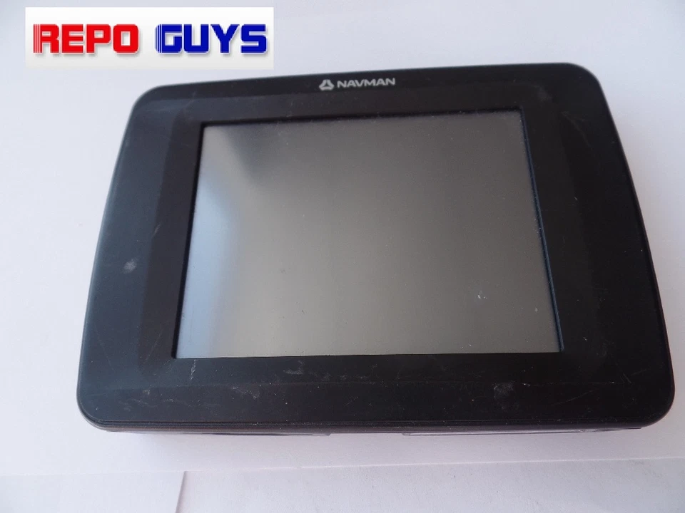Navman F10 GPS : FAULTY - Image 2 of 3