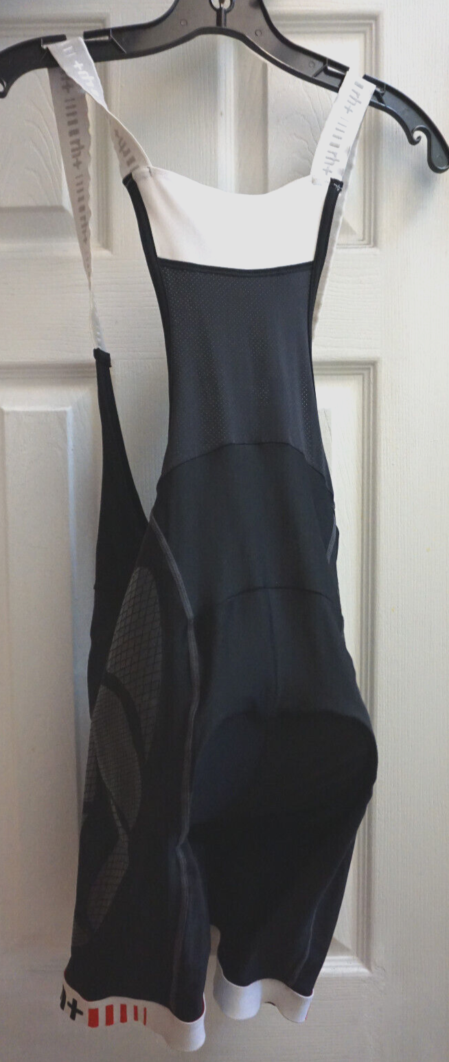 Picture 3 of 4