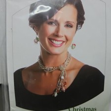 Simply Beads Christmas Ensemble Kit-of-the-Month Club Jewelry Kit BD029 New Xmas