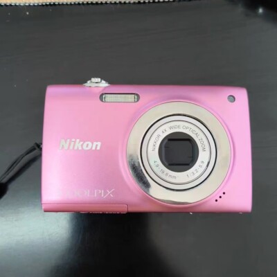 【特別セール品】 COOLPIX Nikon S2500 Digital CCD Zoom Optical 4x 12.0MP デジタルカメラ