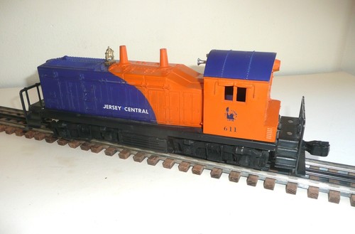 Postwar Lionel 611 Jersey Central NW2 Switcher 1957-58 - Picture 2 of 10