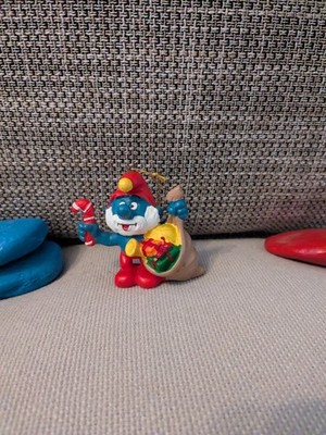 5.1903 Smurf with Gift Bag Variant HONG KONG Smurfs Smurfs (F003f)