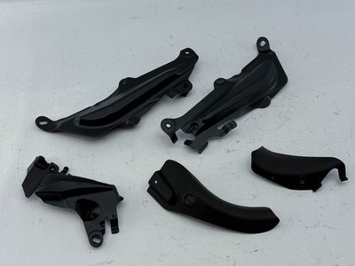 Triumph Speed Triple 1050 Verkleidung Abdeckung Fairing cover panel cowl (4) 13'
