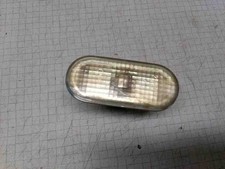 VW BORA Variant 1J6 Kotflügelblinker vorne rechts 1J5949117 1.90 32527650