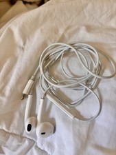 Apple EarPods Wired Earbuds with 3.5mm Headphone Plug  Microphone   Tested