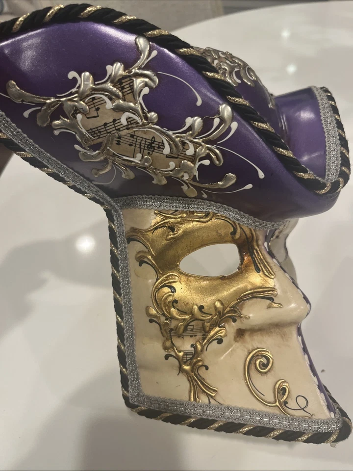 Purple Night And Day Casanova Masquerade mask - Made In Italy -Venetian Mask - Image 4 of 4