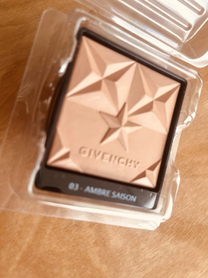 Givenchy Healthy Glow Powder Shade 03 "Amber Saison" Tester Bronzer - Image 4 of 4