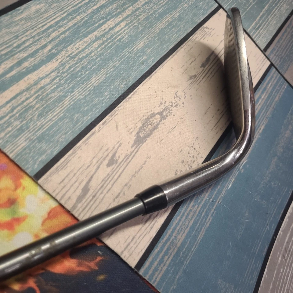 Lynx Crystal Cat 56 graus SW sand wedge ferro feminino destro eixo de grafite 36" - Imagem 4 de 4