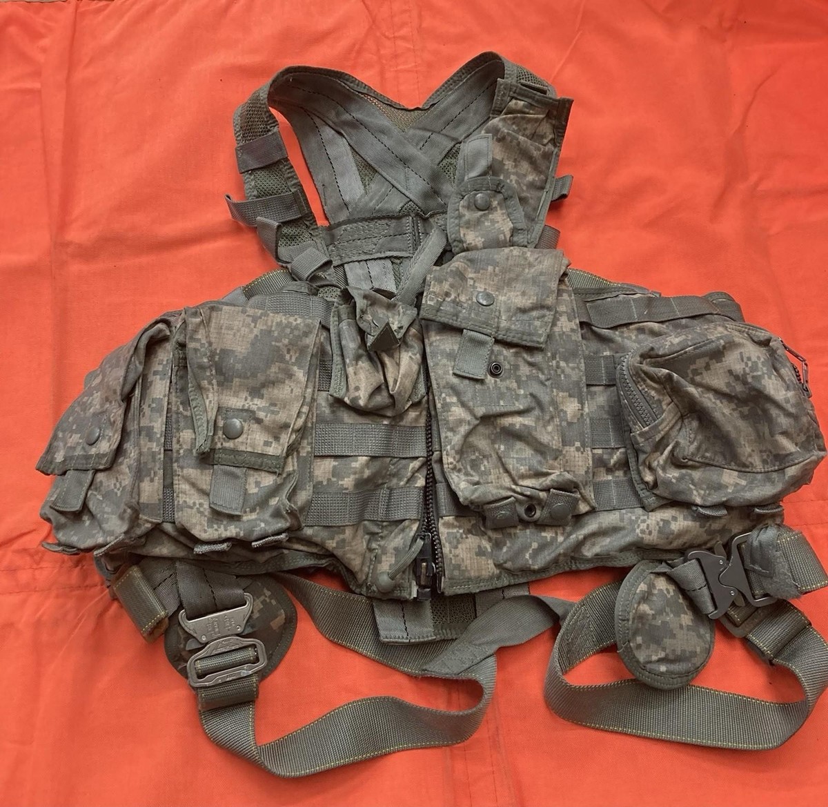 US Army Air Warrior Vest Aircrew Survival Kit Acu Camo Set | eBay