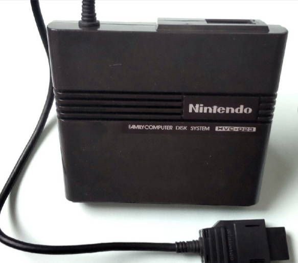 ファミリーコンピユータ　DISK SISTEM  HVC-023 Famicom Disk System RAM Adapter HVC-023 Nintendo FC FCD FAMILY
