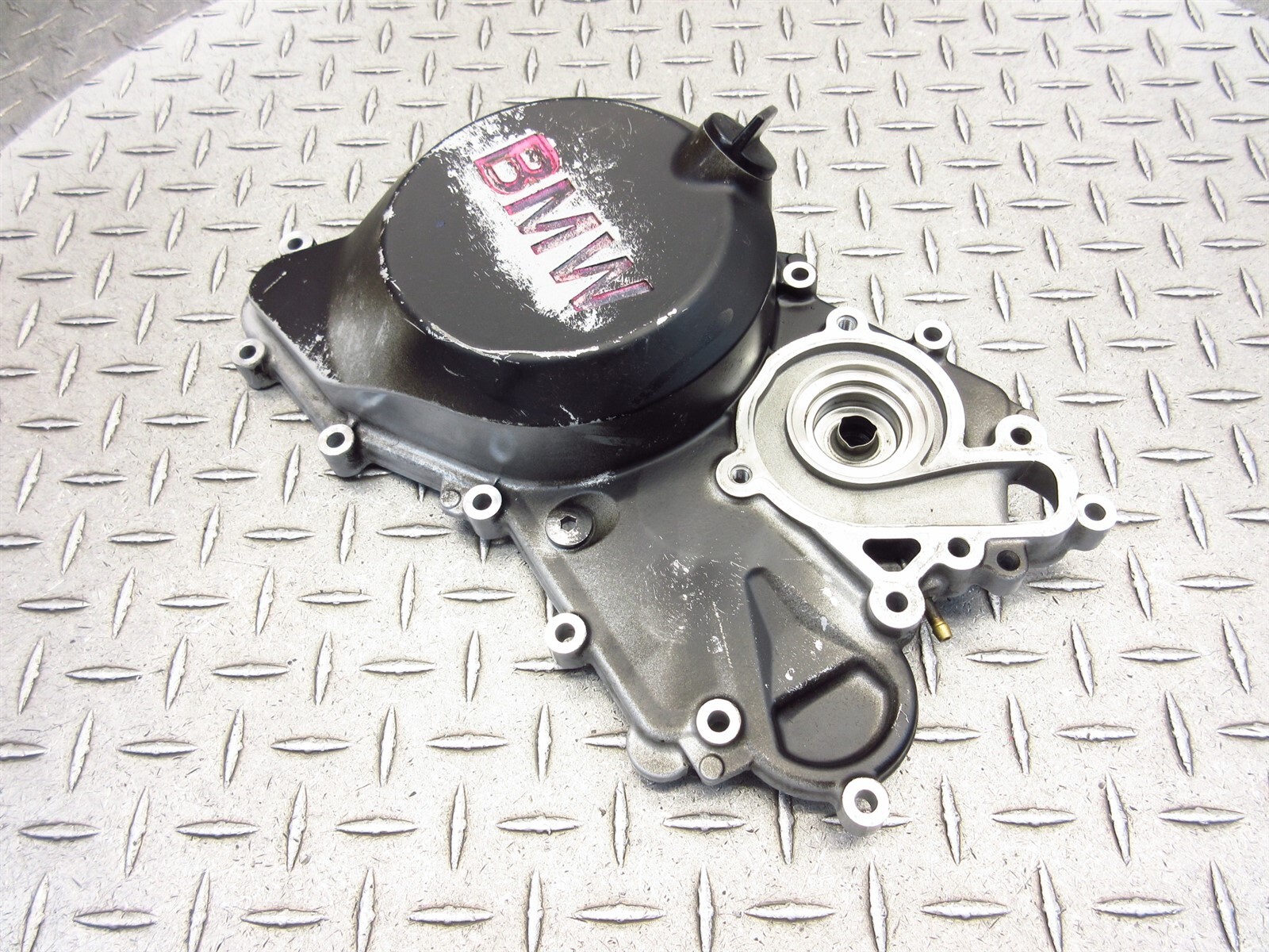 2018 BMW G310r G310 G310gs Clutch Cover Case Bolts Engine Motor 