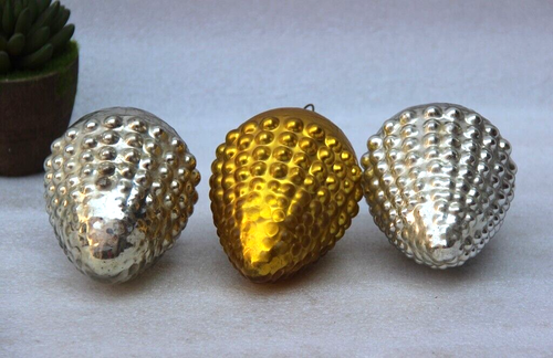 5" Vintage Look Silver & Yellow Cluster of Grapes Glass Kugel Christmas Ornament - Picture 3 of 9