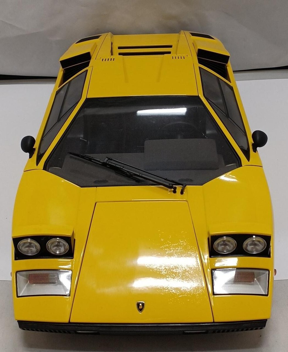 1/12 Kyosho Lamborghini Countach LP400 Yellow w/ Box From