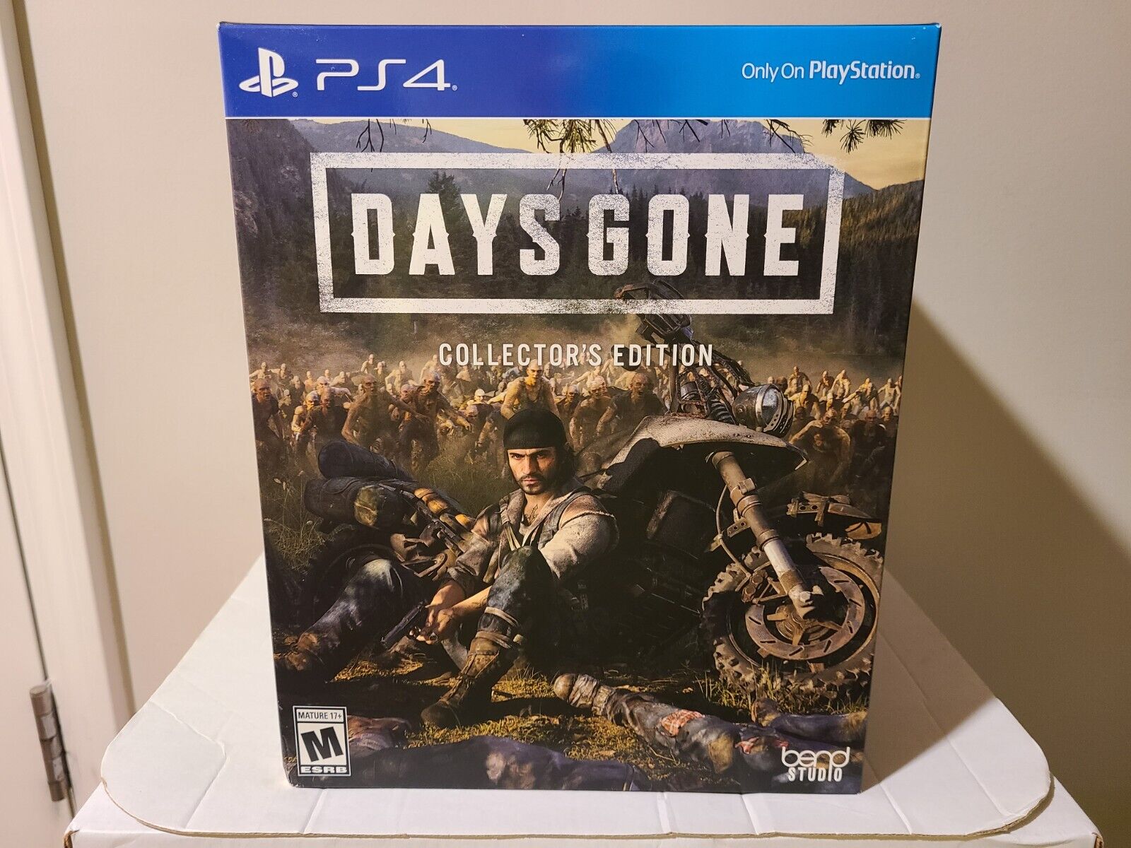 Days Gone Collector's Edition on PS4 - Brand New Opened Only Once  711719522461